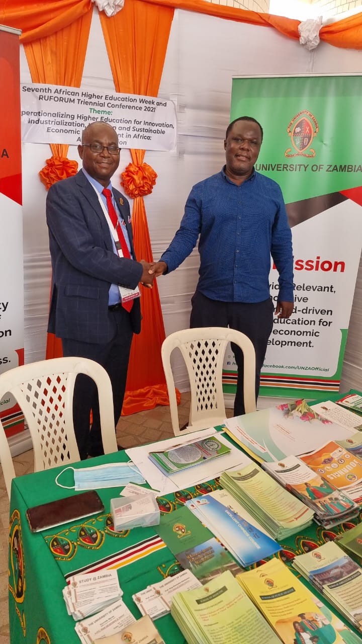 Dr Juma Mukhwana the Director General KNQA with Prof Luke Mumba Vice-Chancellor University of Zambia visiting exhibitions at the on going 7th Higher Education Week in Cotonou, Benin. The Conference aims at enhancing the capacity of universities and TVET Institutions as drivers of innovation and change in Africa. Over 120 universities and TVET Institutions took part in the event.