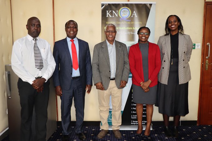 Dr Kebede Tsegaye and Sagal Abdulle from IGAD today visited the KNQA to benchmark on how National Qualifications Frameworks are administered. The KNQA team Included Dr Juma Mukhwana, Dr Alice Kande and Dr Vincent Koech.